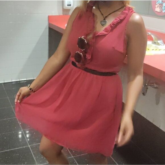 Occasional red dress - Picture 1 of 7